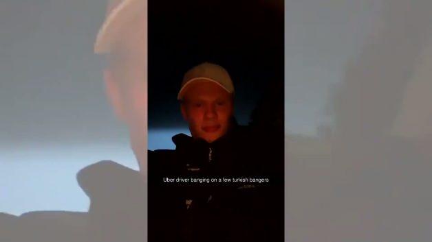 Erling Haaland, T&uuml;rk&ccedil;e rap hayranı &ccedil;ıktı! Dinlediği şarkıyı sosyal medyada paylaştı