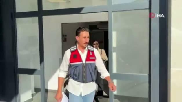 "Yurt dışındayım" demişti! &Uuml;nl&uuml; oyuncu Afra Sara&ccedil;oğlu'na g&ouml;zaltına alındı!