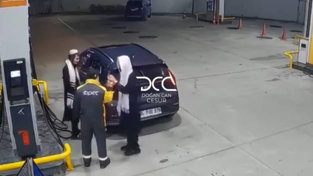 İzmir'den sonra İstanbul'da ortaya &ccedil;ıktılar: Hasidik Yahudilerin ilgin&ccedil; anları!