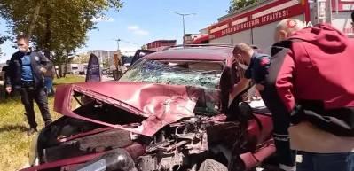 Polis kontrol noktasında feci kaza