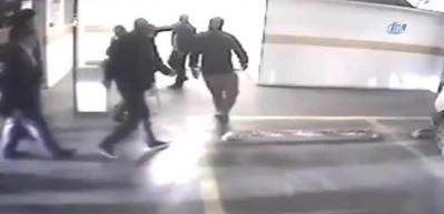 Polisten 'Şirinler' &ccedil;etesine şok operasyon
