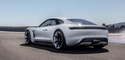 Porsche'den yeni harikasına T&uuml;rk&ccedil;e isim