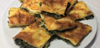 Selanik usul&uuml; ıspanaklı b&ouml;rek nasıl yapılır? 
