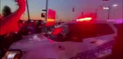 ABD&rsquo;de polis aracını g&ouml;stericilerin &uuml;zerine s&uuml;rd&uuml;