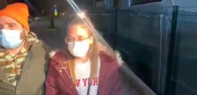 Rasim &Ouml;ztekin'in &ouml;l&uuml;m haberi &uuml;nl&uuml; oyuncu Beg&uuml;m &Ouml;ner'i yasa boğdu
