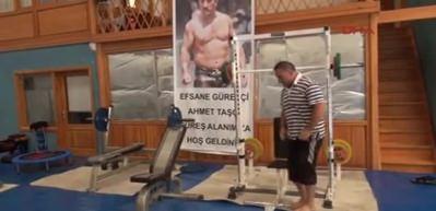 Rekortmen Ahmet Taş&ccedil;ı'ya k&ouml;t&uuml; haber