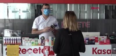 'Robot eczacı' işbaşında