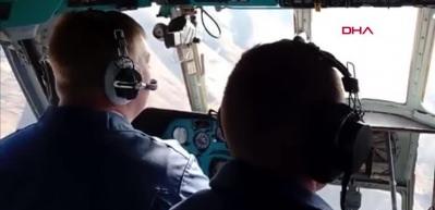 Rus barış g&uuml;&ccedil;leri Hankendi&rsquo;ye girdi, askeri helikopterler konvoya eşlik etti