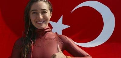 Şahika Erc&uuml;men, zaferini şehitlere ithaf etti
