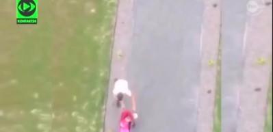 Sarhoş babanın bebek gezdirme macerası olaylı ge&ccedil;ti