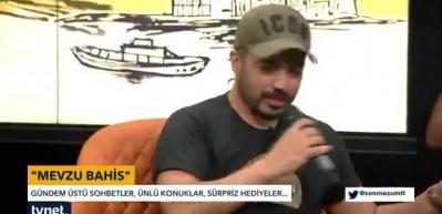 Şarkıcı Yusuf G&uuml;ney'den arabeskin 4 b&uuml;y&uuml;k isminin g&uuml;ld&uuml;ren taklidi!