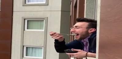 Sefa Doğanay'dan karantina g&uuml;nlerinde dışarıda yemek yeme t&uuml;yosu!
