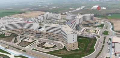 Şehir hastaneleri olmasaydı vir&uuml;s&uuml;n yayılma oranı iki katına &ccedil;ıkardı