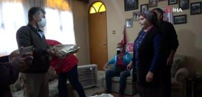 Şehit Arda Can&rsquo;ın annesini g&ouml;z yaşlarını tutamadı