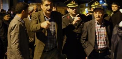 Şehit Binbaşı'nın baba evine ateş d&uuml;şt&uuml;
