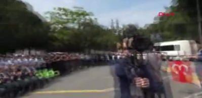 Şehit polis son yolculuğuna uğurlandı