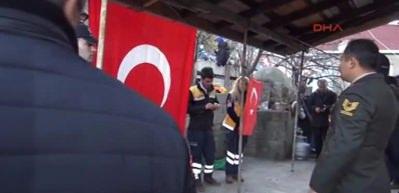 Şehit Uzman &Ccedil;avuş'un Zonguldak'taki baba evine ateş d&uuml;şt&uuml;