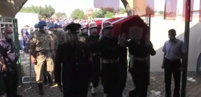 Şehit Uzman Onbaşı &Ouml;mer Kahya son yolculuğuna uğurlandı