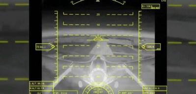 Sel&ccedil;uk Bayraktar, S/İHA eğitmen test pilotu u&ccedil;uşunu paylaştı