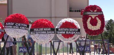 Selde şehit olan Jandarma Uzman &Ccedil;avuş Burak Tok son yolculuğuna uğurlandı