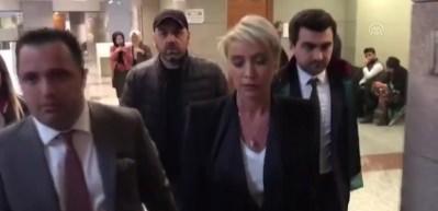 Sıla Gen&ccedil;oğlu ve Ahmet Kural adliyede 