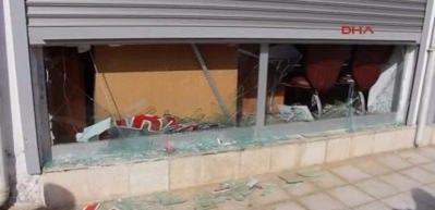  Silopi'de PKK'lı ter&ouml;rister, hastane yoluna bomba koydu