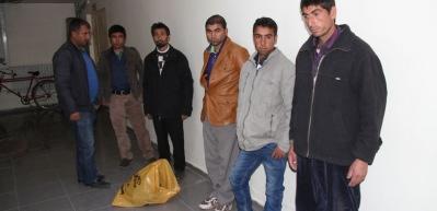 Sınırdan ge&ccedil;erken donarak &ouml;ld&uuml;ler