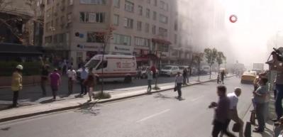 Şişli'de 9 katlı binanın teras katında yangın
