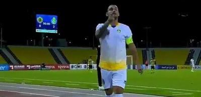 Sneijder Katar'da ortalığı karıştırdı: Bu son ma&ccedil;ım!