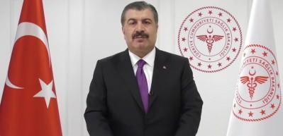Son dakika haberi: Bakan Koca: Maskelerin y&uuml;z&uuml;m&uuml;z&uuml; terlettiği son yaz bu yaz olacak