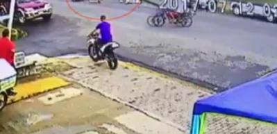 Şov yapayım derken yaşlı adamı &ouml;ld&uuml;rd&uuml;!