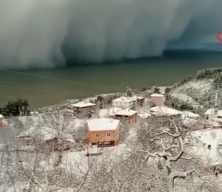 Kar yağışı sonrası Kastamonu'da bulutlar, denizle birleşti