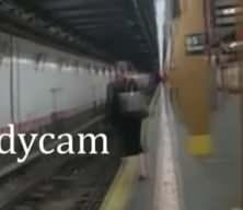 New York metrosunda panik anları