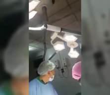 Pakistan'da depreme ameliyat sırasında yakalanan doktorlar kelime-i tevhid getirdi