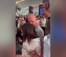 Final maçının yönetmişti! Anthony Taylor Roma taraftarının saldırısına uğradı