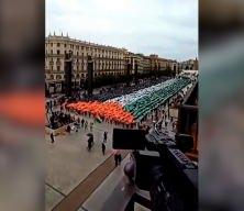İspanya'da binlerce kişi Filistin bayrağı oluşturdu