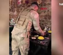 Beyoğlu'nda askeri üniforma ile servis yapılan restoranda 3 kişi gözaltına alındı