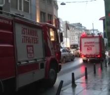 Beyoğlu'nda otel yangını! 2 çalışan etkilendi