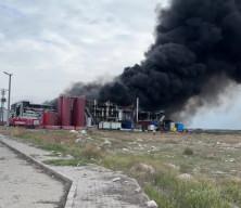 Aksaray'da atık yağ geri dönüşüm fabrikasında yangın