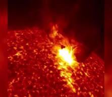 NASA, Güneş'teki şiddetli patlamanın görüntüsünü yayınladı