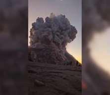 Santiaguito yanardağında büyük patlama