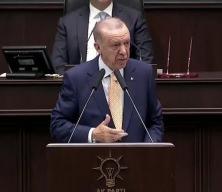 Cumhurbaşkanı Erdoğan ilk sinyali verdi! AK Parti kadrolarında büyük revizyon geliyor