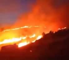 İsrail alev alev yanıyor! Yangın yerleşim birimlerine ulaştı