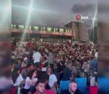 Heyecan dorukta: Marmaray makinisti milli maçı taraftarla beraber izledi