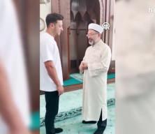 Diyanet İşleri Başkanı Erbaş, eski futbolcu Mesut Özil'le bir araya geldi