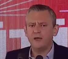 Özgür Özel, 'Partide tutan şerefsizdir' demişti! CHP'li isim istifa etti