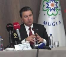 Tarihçi Prof. Dr. İlber Ortaylı, kütüphanesini Muğla'ya bağışladı