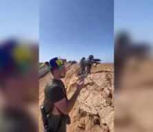 Skandal hareket! Kostüm giyip Gazze'ye yaylım ateşi açtılar