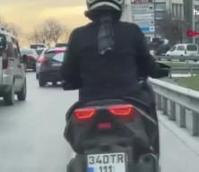 Zeytinburnu'nda trafikte kavga! Sürücüyü darbedip aracının aynasını kırdı