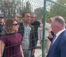 KKTC'de başörtüsü yasakçılarından okul işgali! Bakanlık yetkilisini içeri almadılar